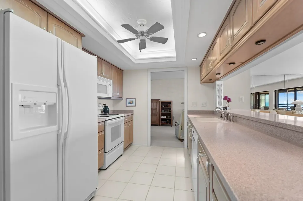 1605 Middle Gulf Drive Sanibel FL 33957