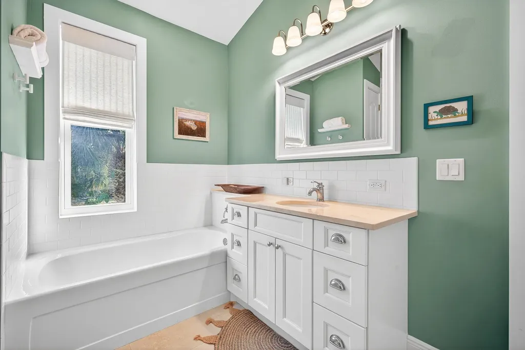 1637 Sabal Sands Road Sanibel FL 33957