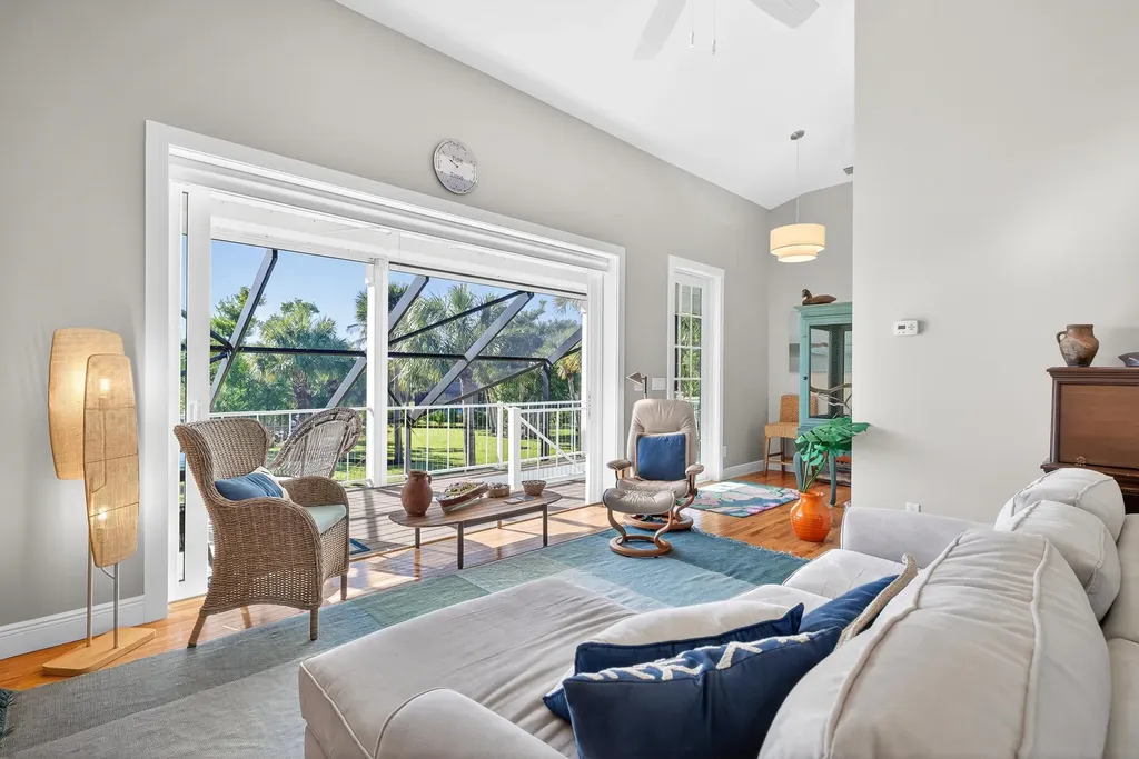 1637 Sabal Sands Road Sanibel FL 33957