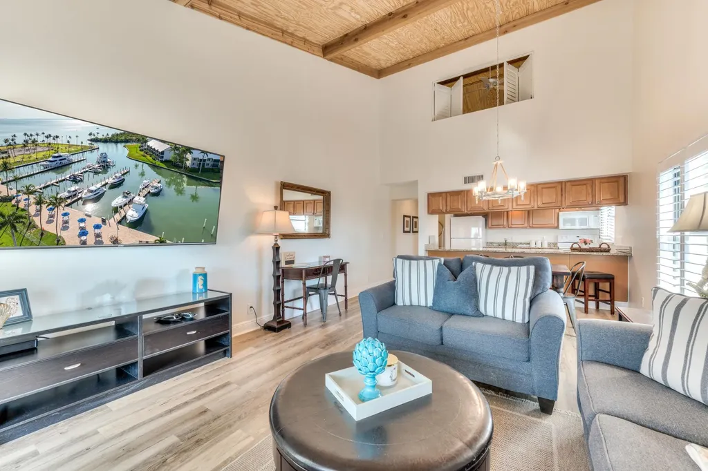 2121 Gulf Beach Villas Captiva FL 33924
