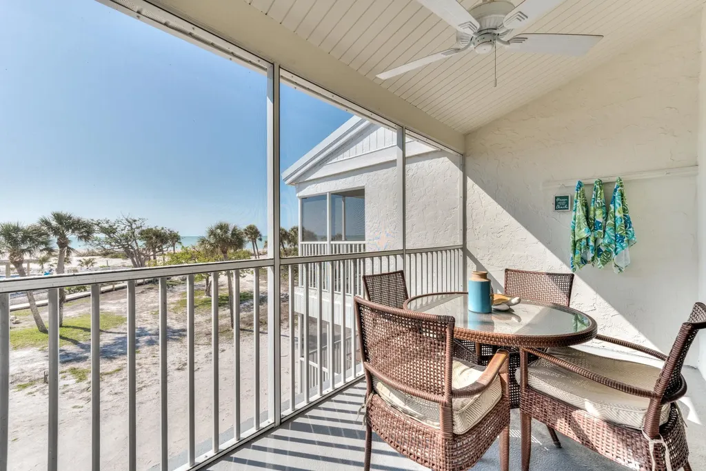 2121 Gulf Beach Villas Captiva FL 33924