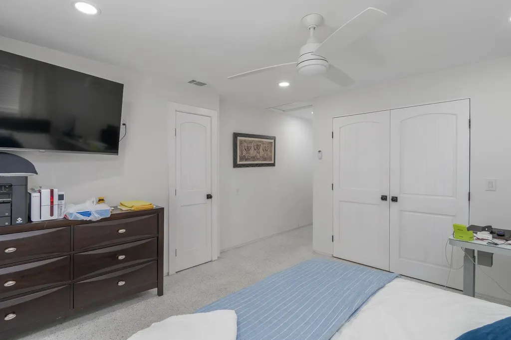 450 Birdsong Place Sanibel FL 33957