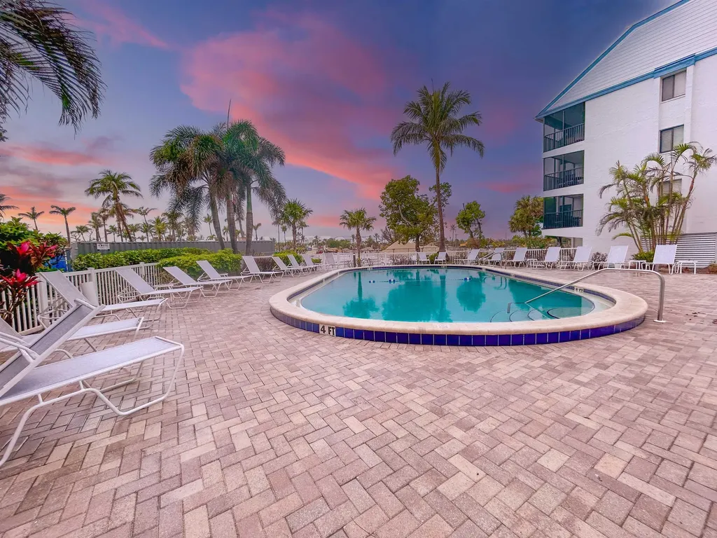 3136 Tennis Villas Captiva FL 33924