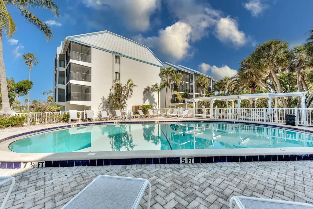 3136 Tennis Villas Captiva FL 33924