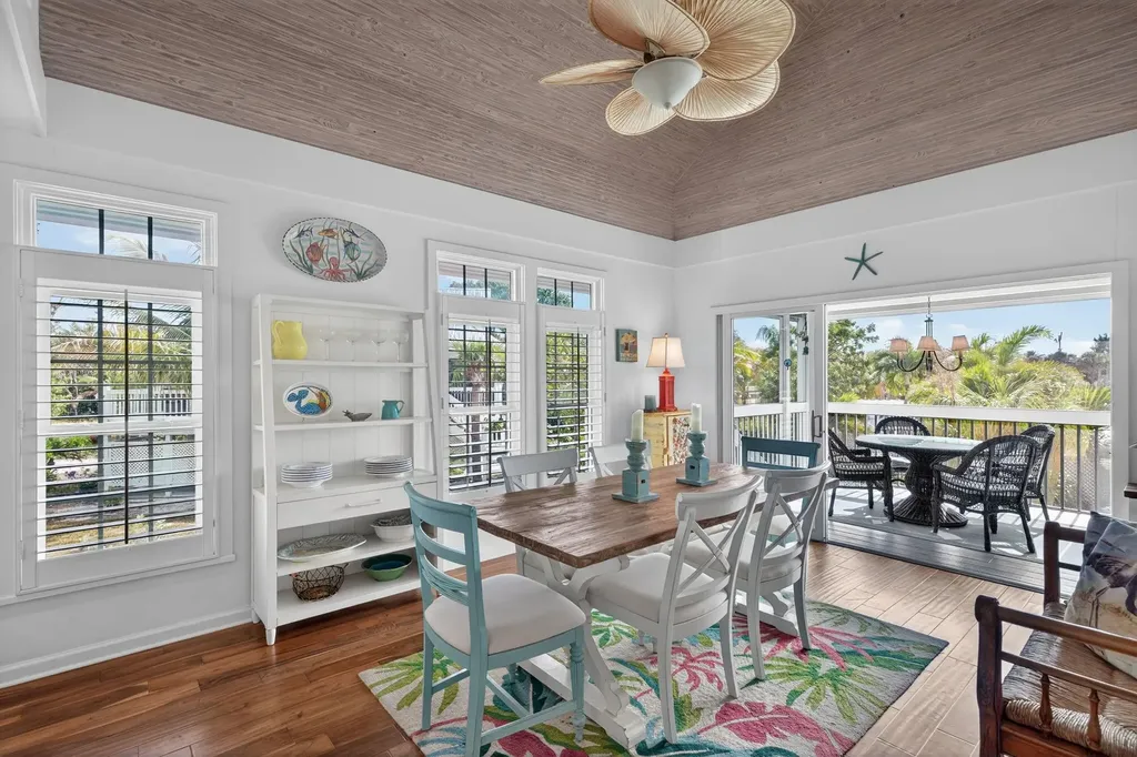 280 Ferry Landing Drive Sanibel FL 33957