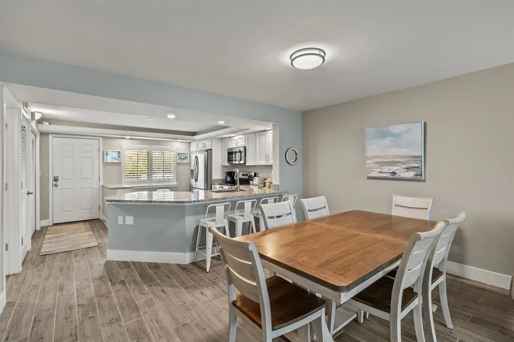 979 E Gulf Drive Sanibel FL 33957