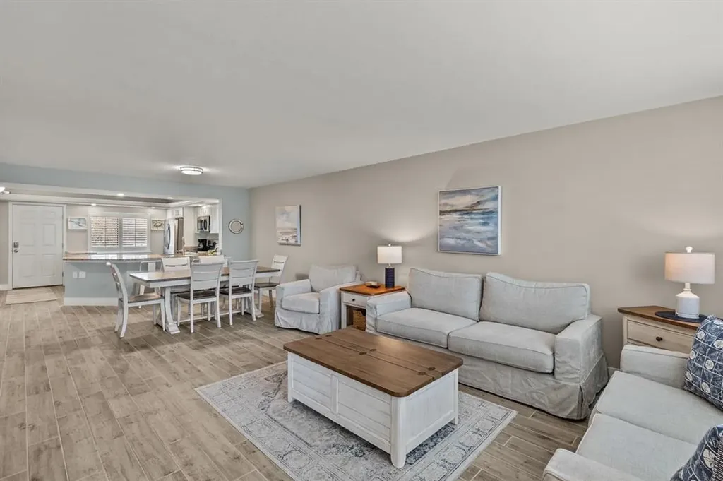 979 E Gulf Drive Sanibel FL 33957
