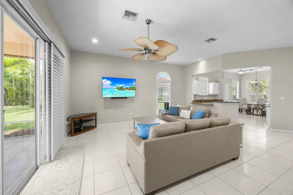 5472 Peppertree Drive Fort Myers FL 33908
