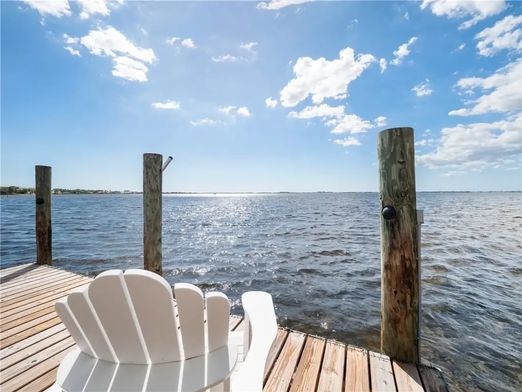 911 Aqua Lane Fort Myers FL 33919