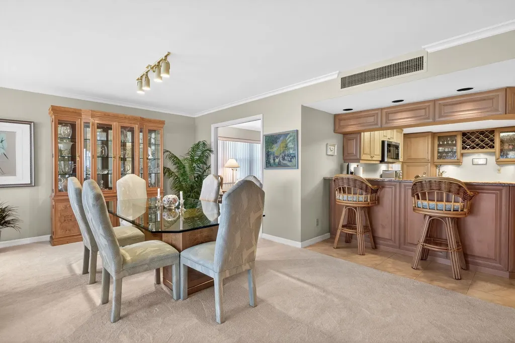 635 E Gulf Drive Sanibel FL 33957