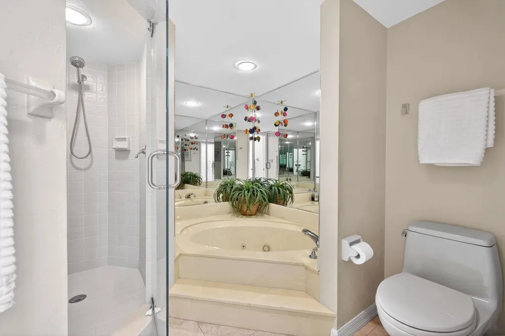 635 E Gulf Drive Sanibel FL 33957
