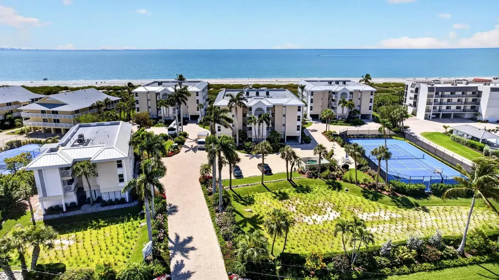 635 E Gulf Drive Sanibel FL 33957