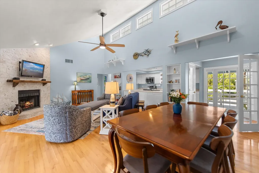 5304 Ladyfinger Lake Road Sanibel FL 33957