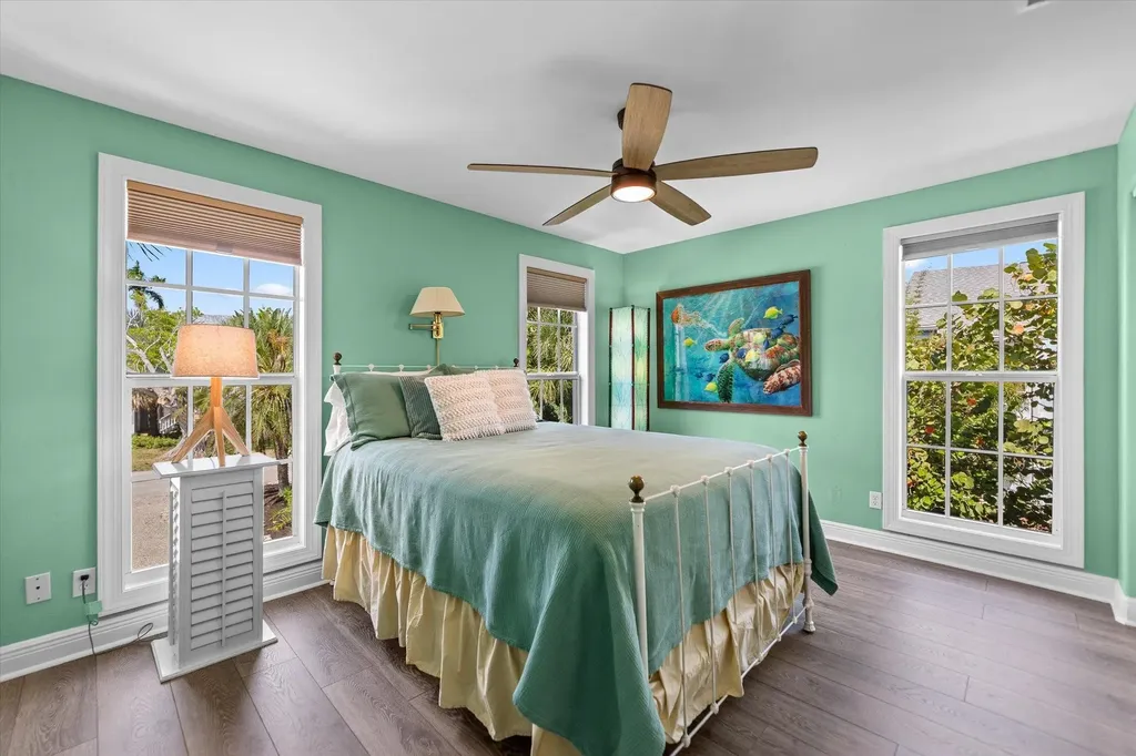 5304 Ladyfinger Lake Road Sanibel FL 33957