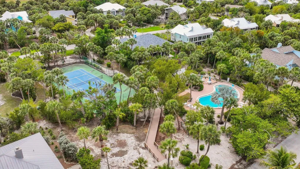 5304 Ladyfinger Lake Road Sanibel FL 33957