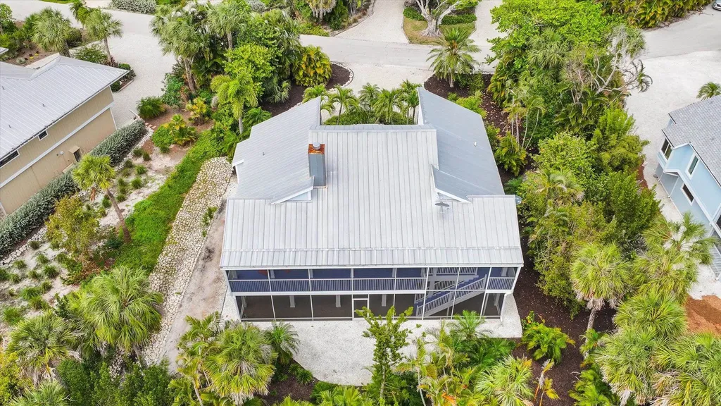 5304 Ladyfinger Lake Road Sanibel FL 33957