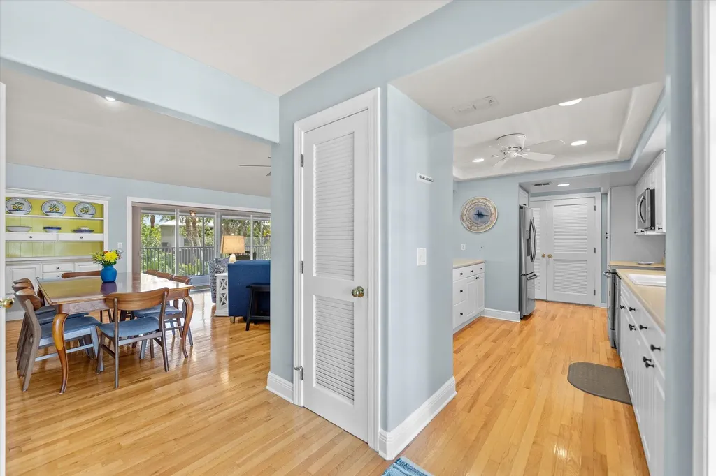 5304 Ladyfinger Lake Road Sanibel FL 33957