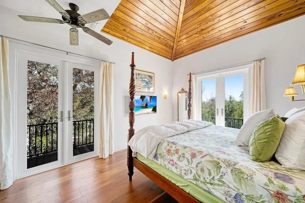 1428 Albatross Road Sanibel FL 33957