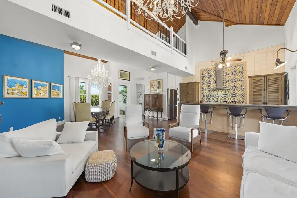 1428 Albatross Road Sanibel FL 33957