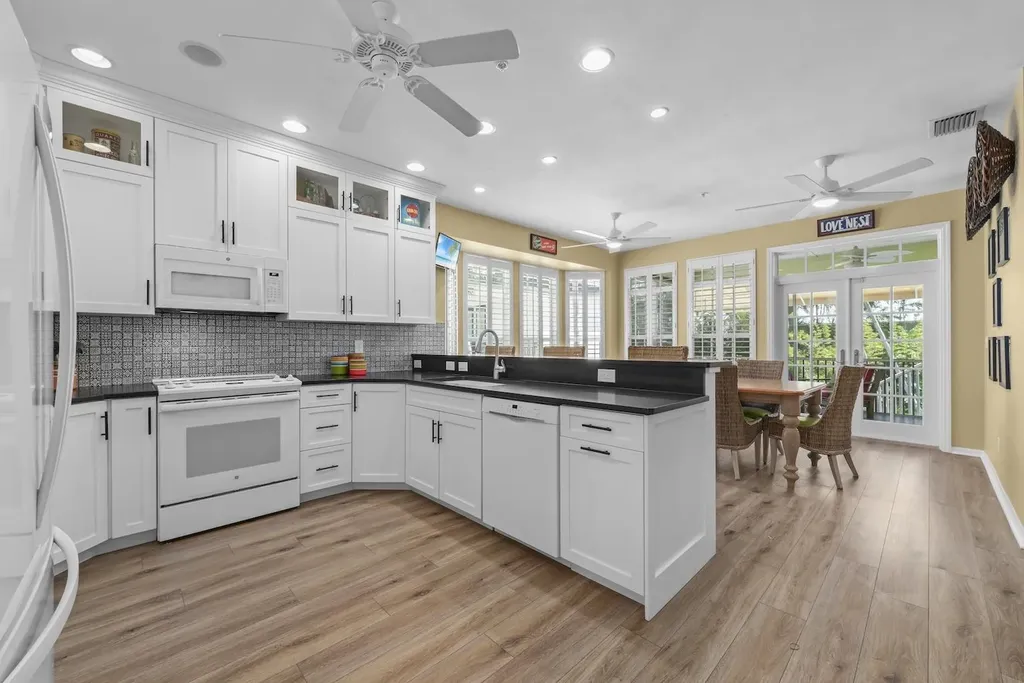 11525 Andy Rosse Lane Captiva FL 33924