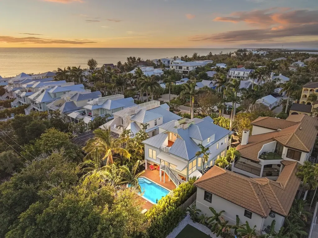 11525 Andy Rosse Lane Captiva FL 33924