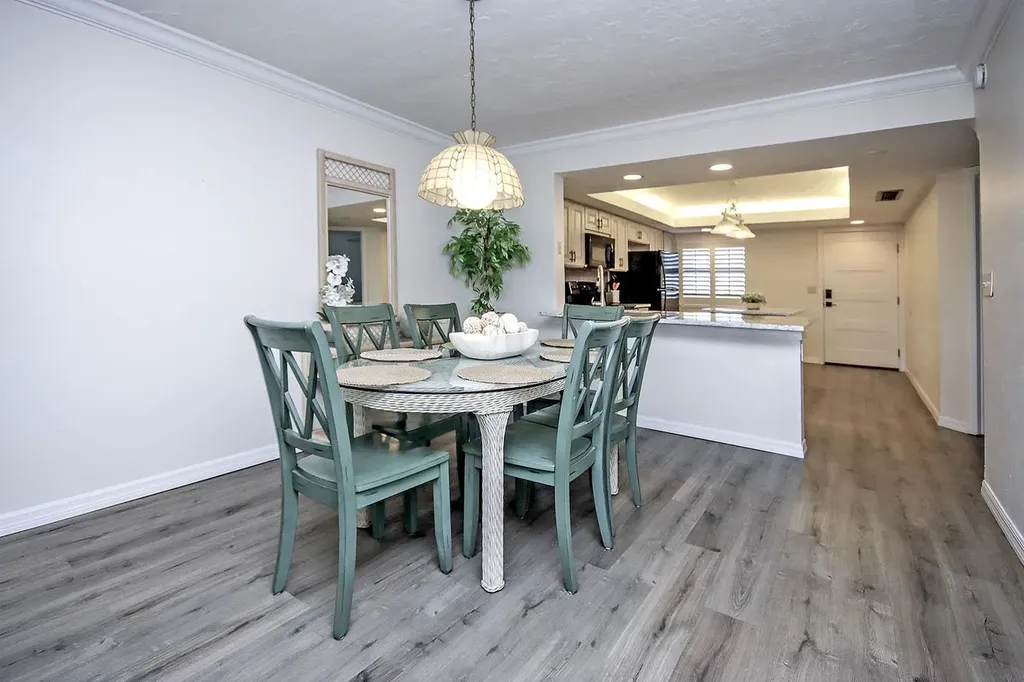 2445 W Gulf Drive Sanibel FL 33957