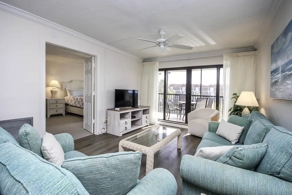 2445 W Gulf Drive Sanibel FL 33957