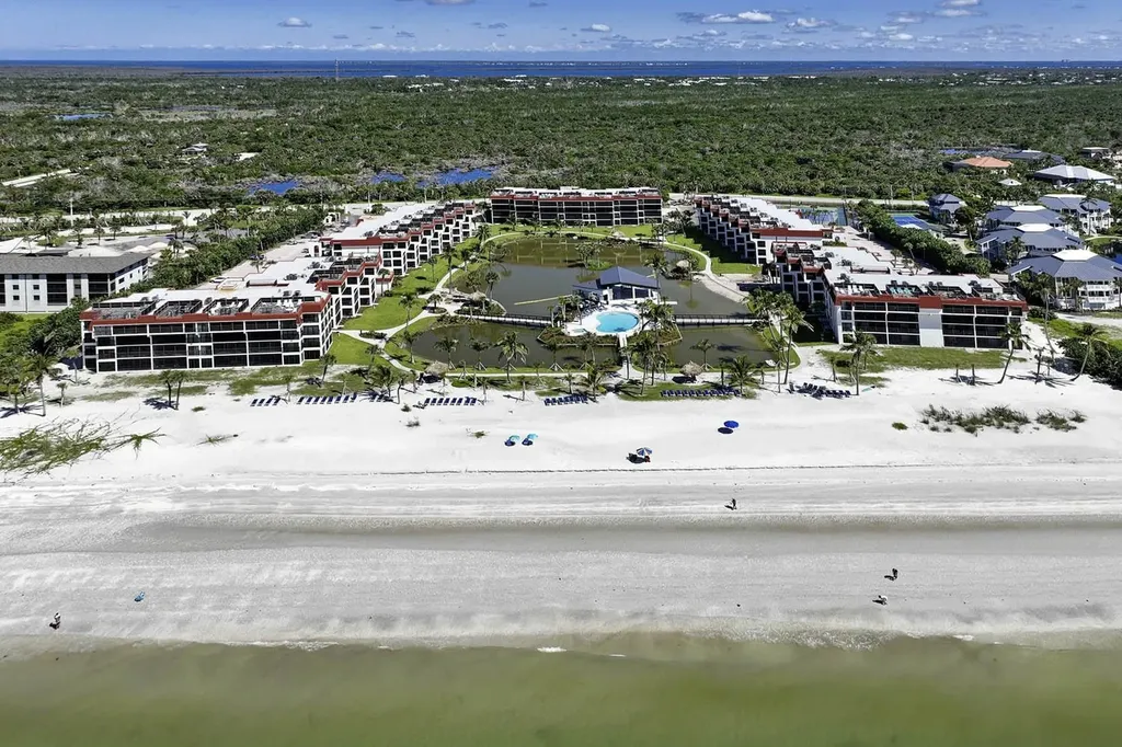 2445 W Gulf Drive Sanibel FL 33957