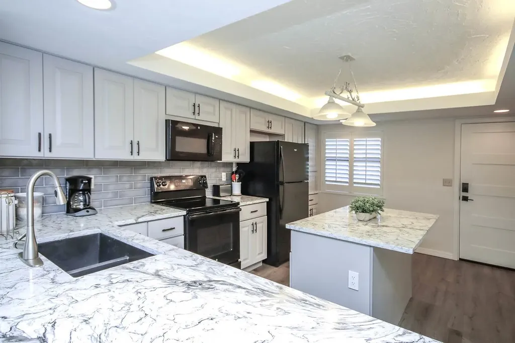 2445 W Gulf Drive Sanibel FL 33957