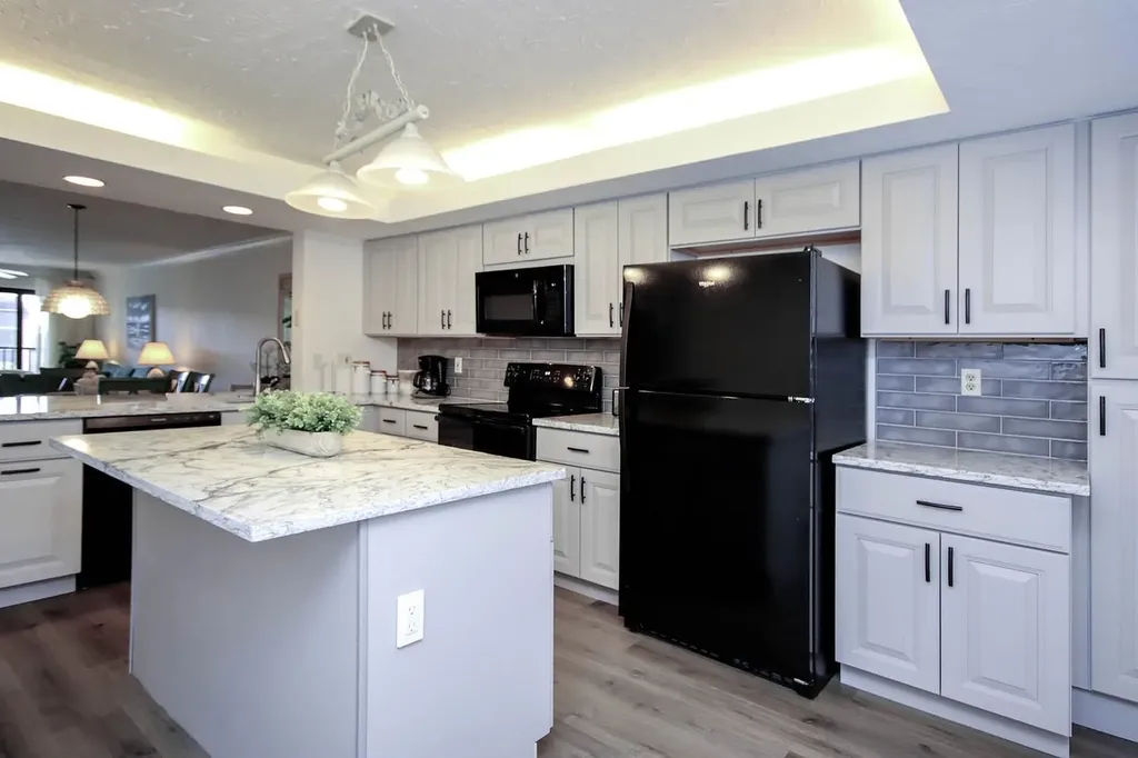 2445 W Gulf Drive Sanibel FL 33957