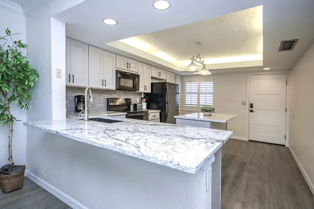 2445 W Gulf Drive Sanibel FL 33957