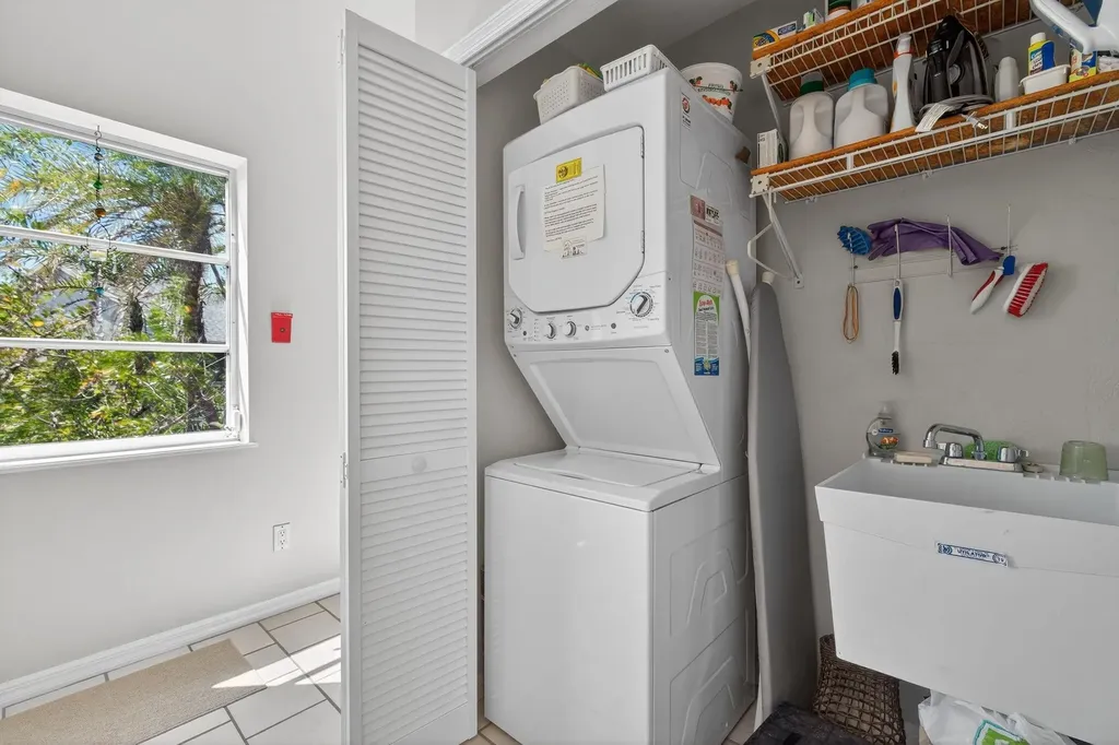 4209 Old Banyan Way Sanibel FL 33957