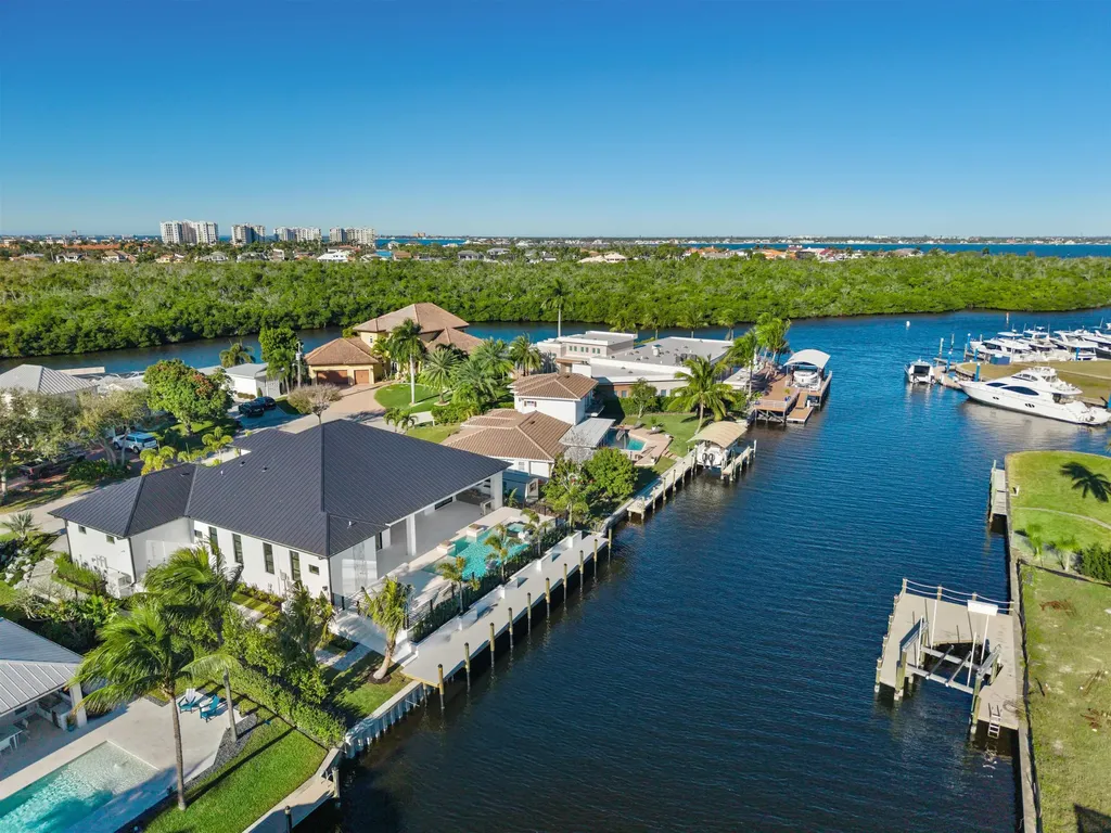 111 Montrose Drive Fort Myers FL 33919