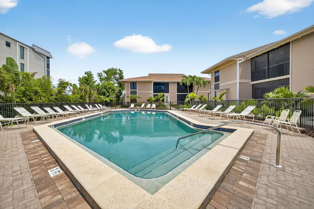 631 Nerita Street Sanibel FL 33957