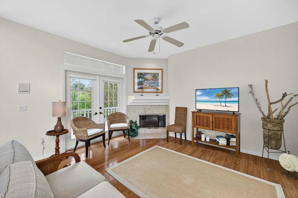 927 Almas Court Sanibel FL 33957