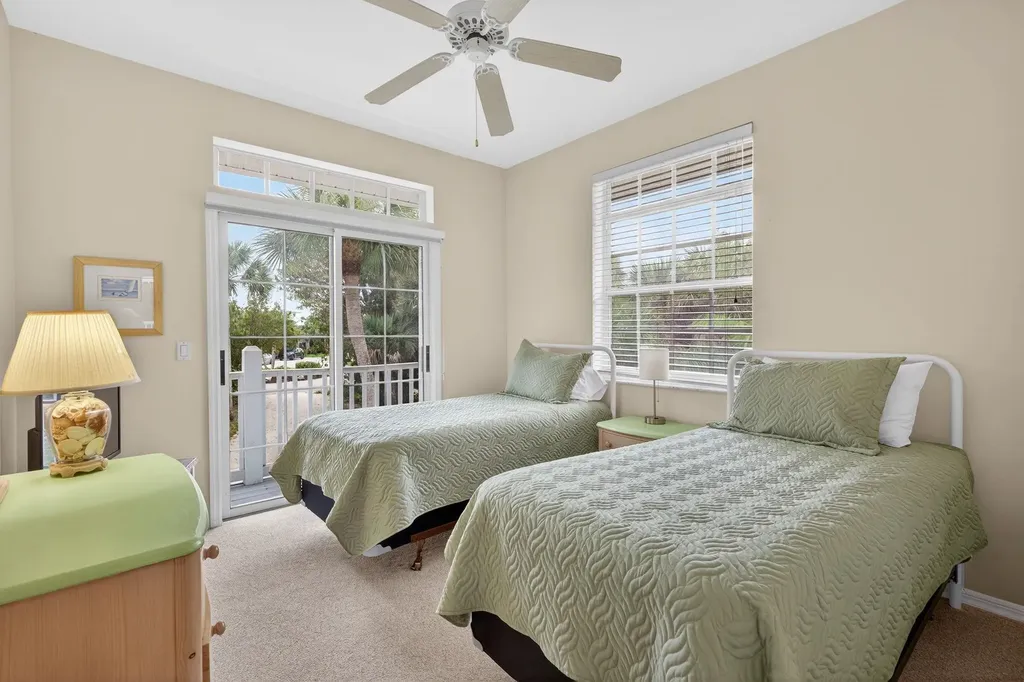 927 Almas Court Sanibel FL 33957