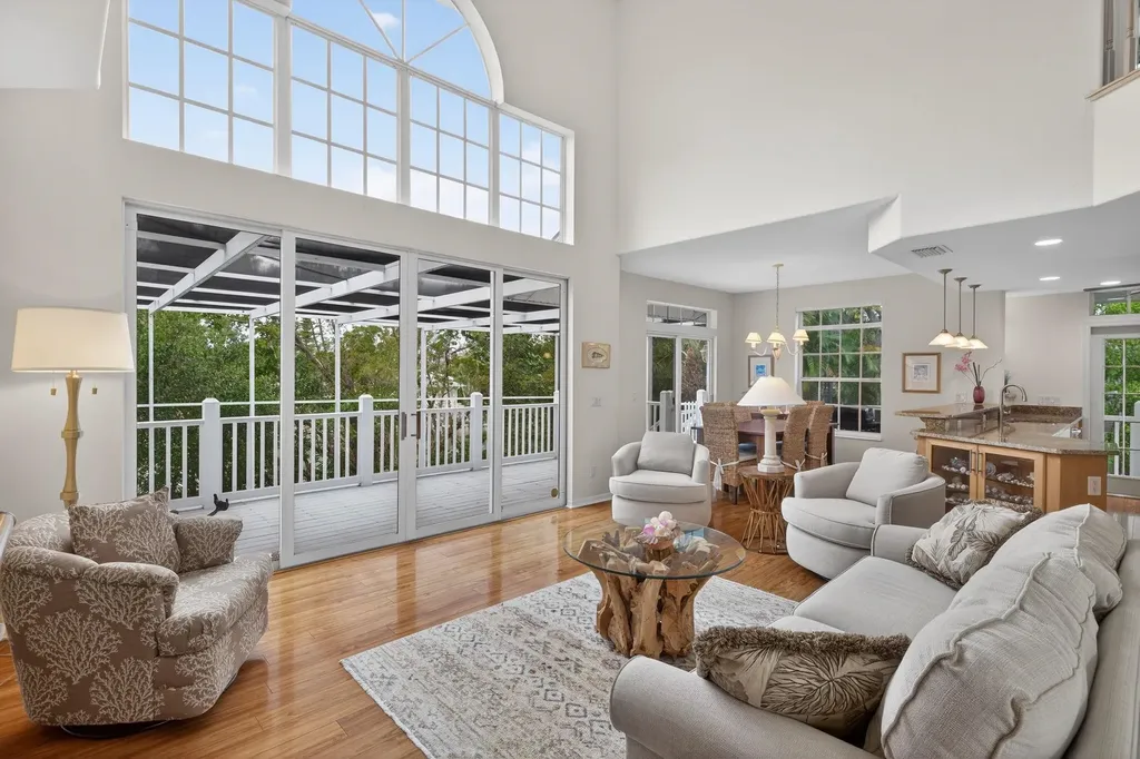 927 Almas Court Sanibel FL 33957