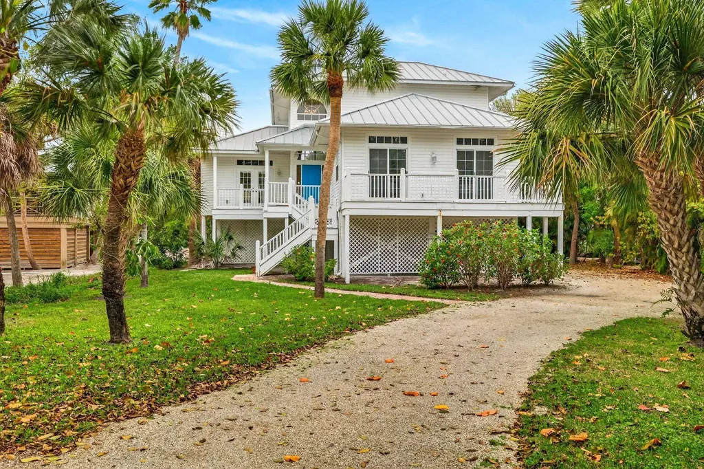 927 Almas Court Sanibel FL 33957