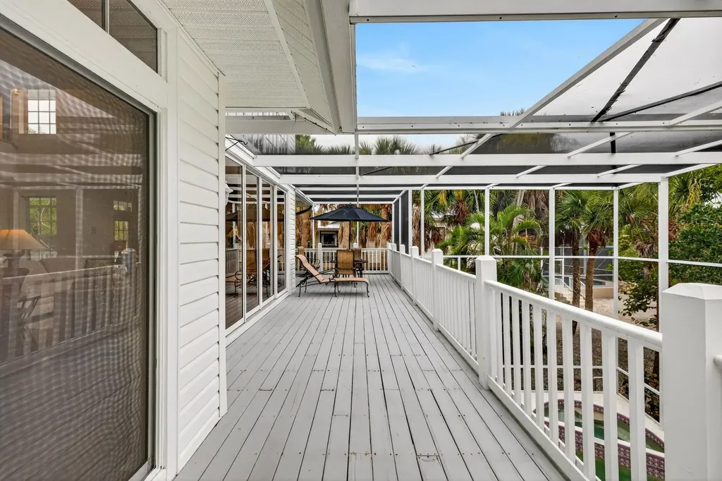 927 Almas Court Sanibel FL 33957