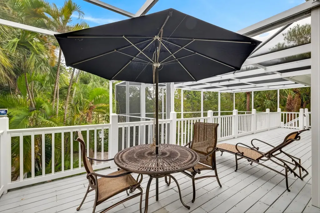 927 Almas Court Sanibel FL 33957