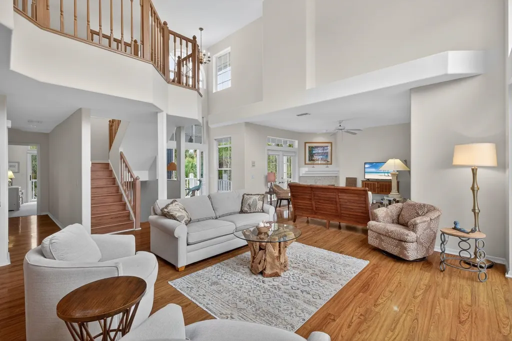 927 Almas Court Sanibel FL 33957