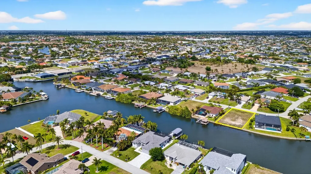 2856 SW 26th Place Cape Coral FL 33914