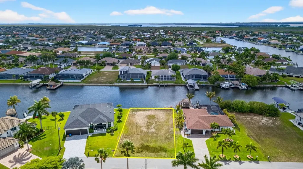 2856 SW 26th Place Cape Coral FL 33914