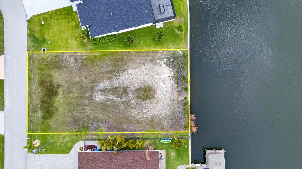 2856 SW 26th Place Cape Coral FL 33914