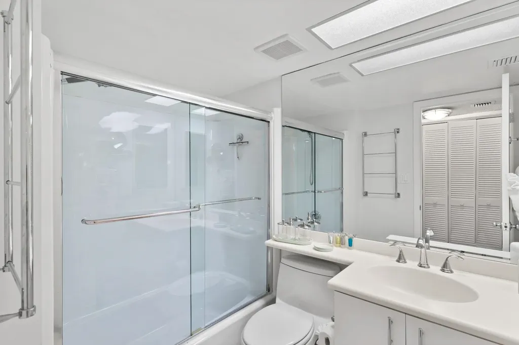 979 E Gulf Drive Sanibel FL 33957