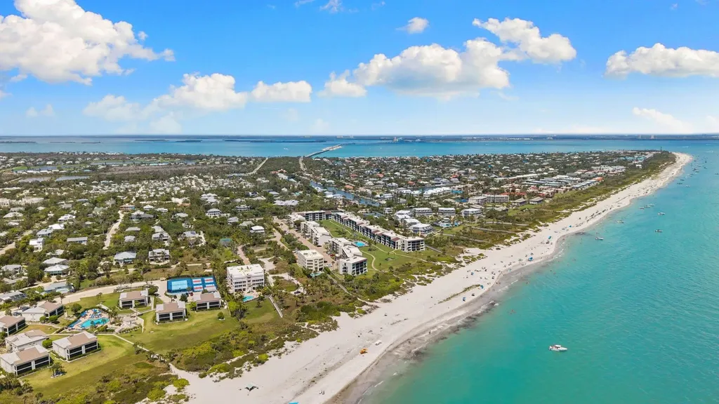 979 E Gulf Drive Sanibel FL 33957
