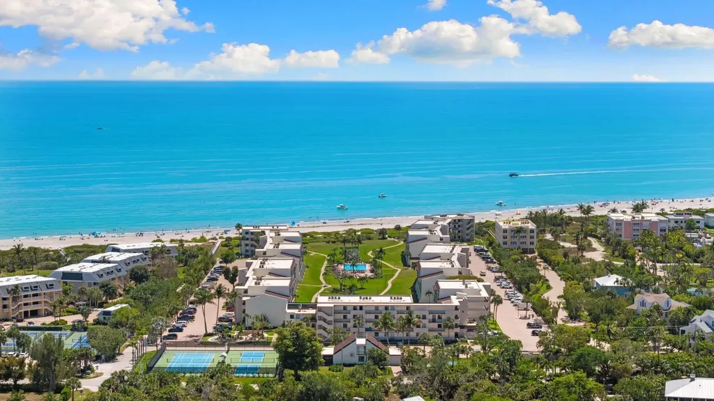 979 E Gulf Drive Sanibel FL 33957