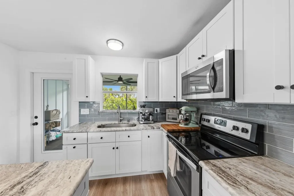 9248 Kincaid Court Sanibel FL 33957