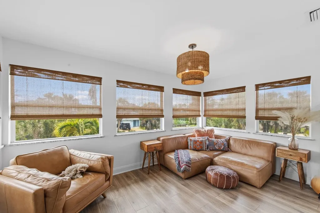 9248 Kincaid Court Sanibel FL 33957