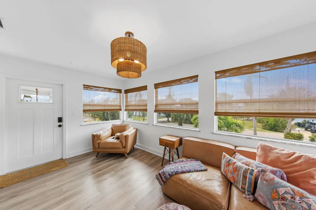 9248 Kincaid Court Sanibel FL 33957